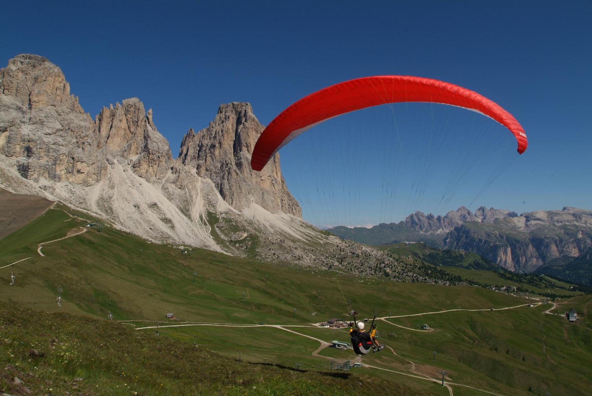 Hotel Rubino Deluxe Campitello di Fassa Esterno foto