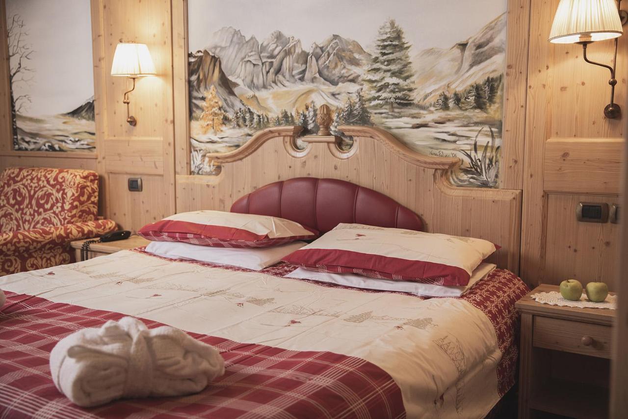 Hotel Rubino Deluxe Campitello di Fassa Esterno foto